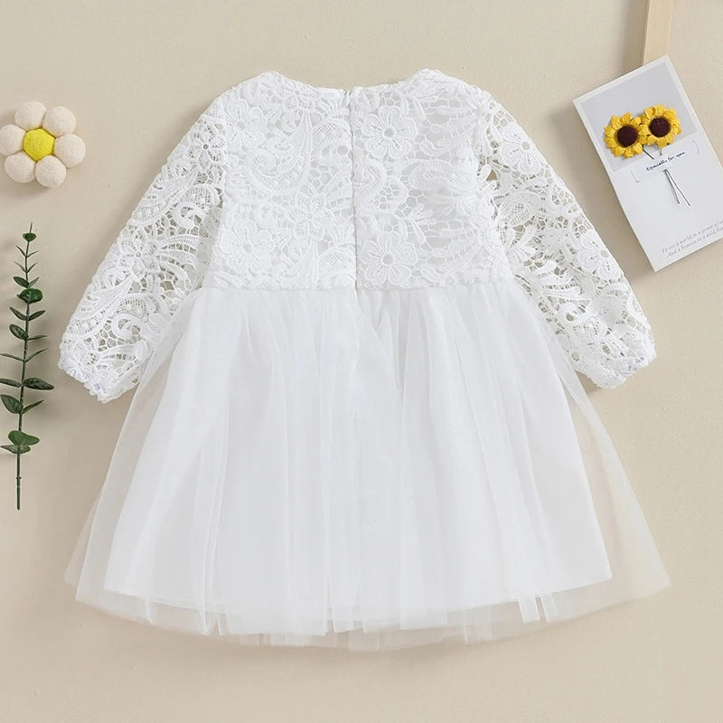 Vestido blanco de renda y tul