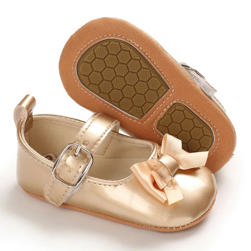 Acc. Zapato bebe niña Charolado