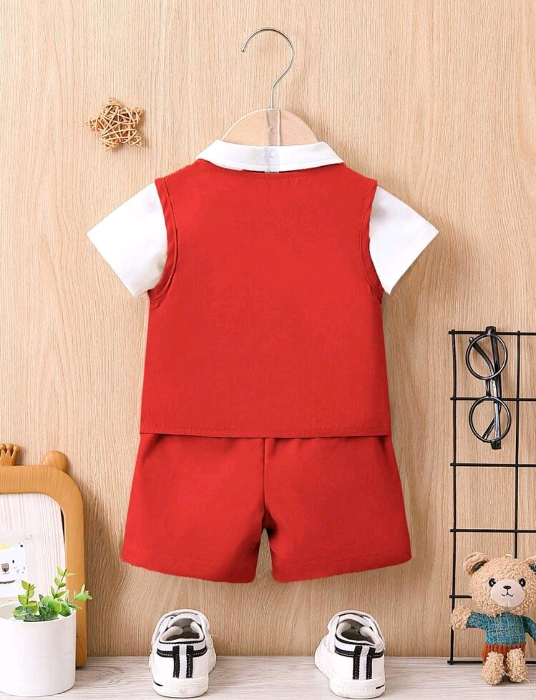 Body camisa con moño+ short+ chaleco