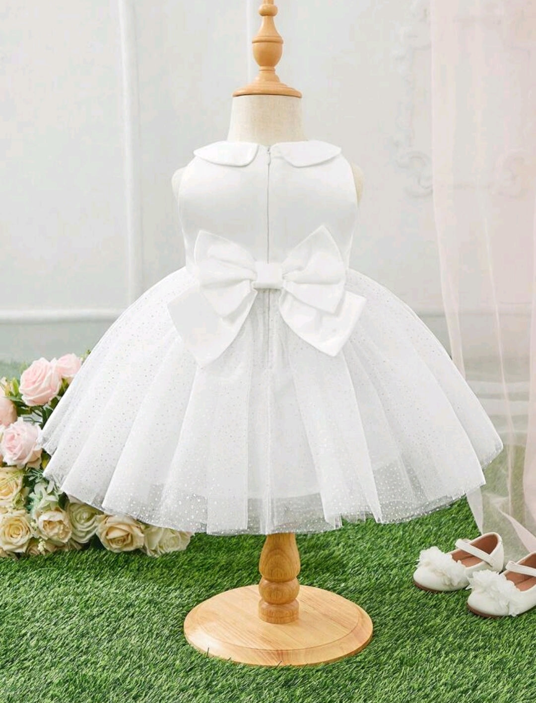 Vestido blanco con tul y brillos