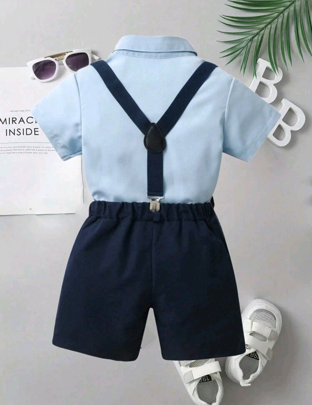 Camisa + moño + short + suspensorio