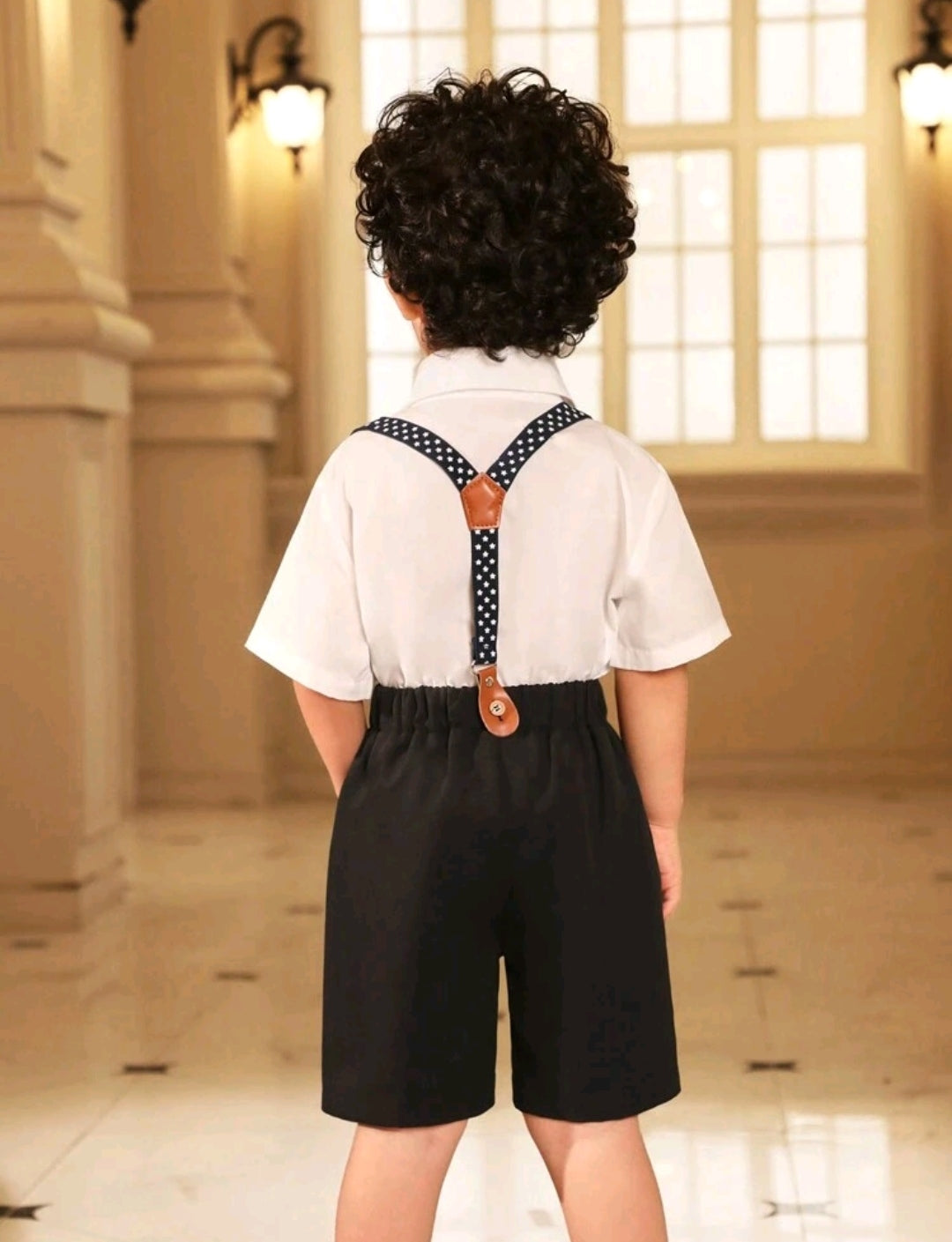 Camisa con moño + short+ suspensorio