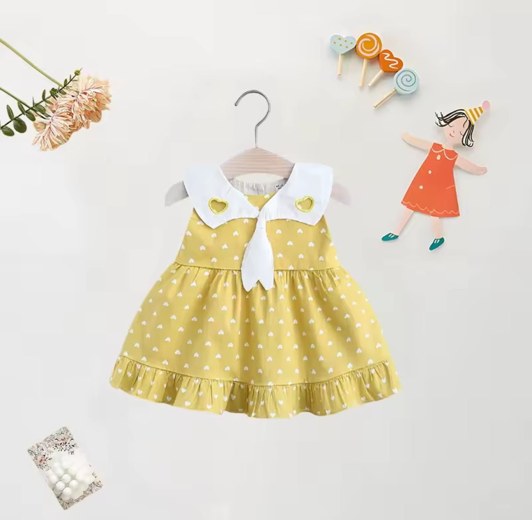 Vestido bebé con estampa de corazón