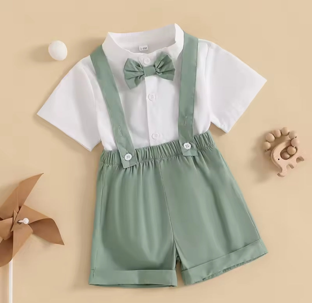 Body camisa con moño+ short con tirantes