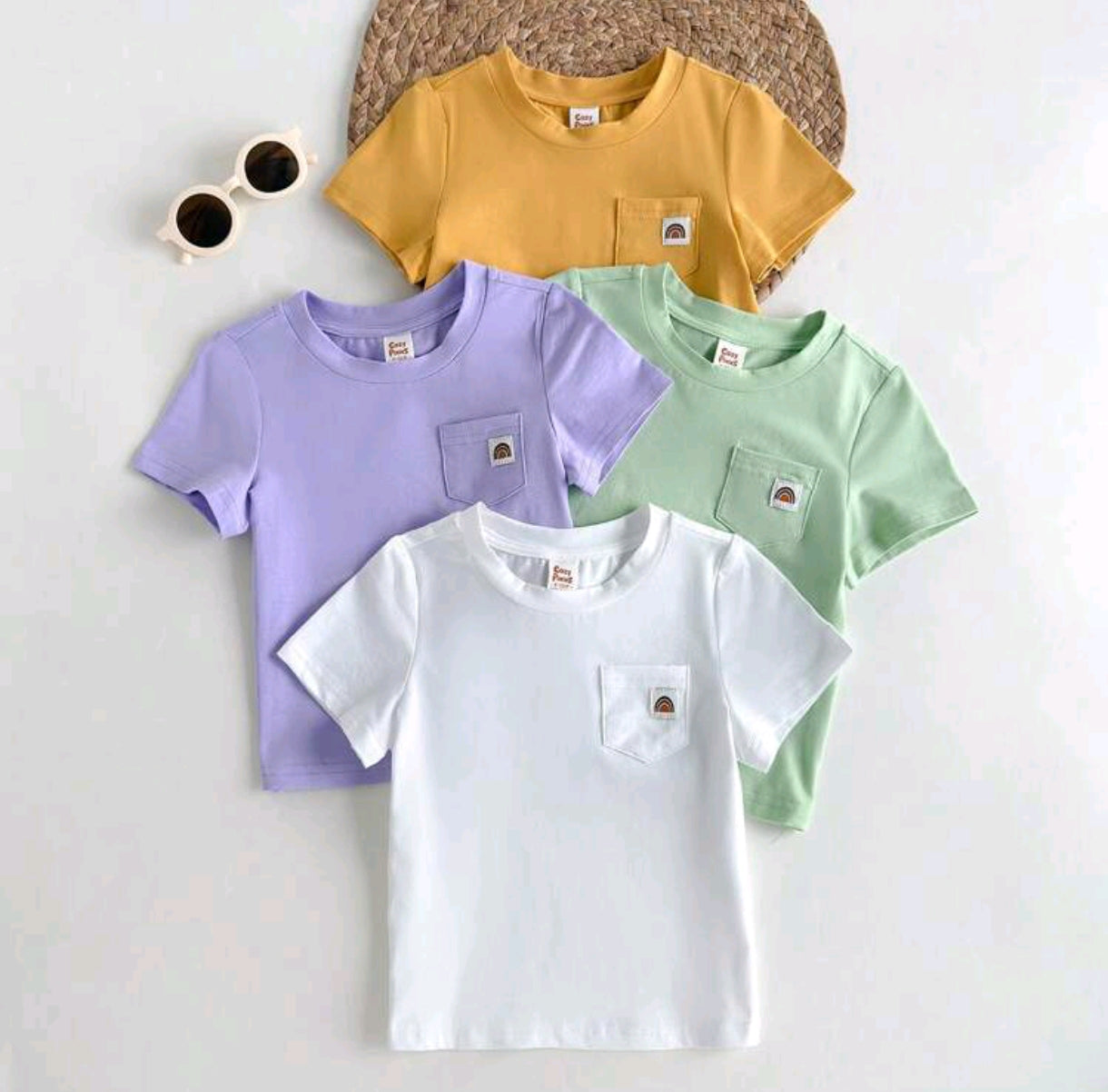 Camiseta mangas cortas con cuello redondo