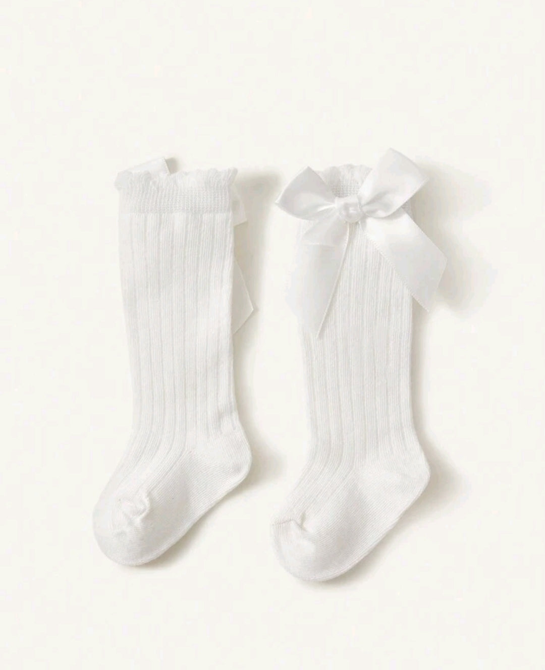 Acc. Medias largas con moño