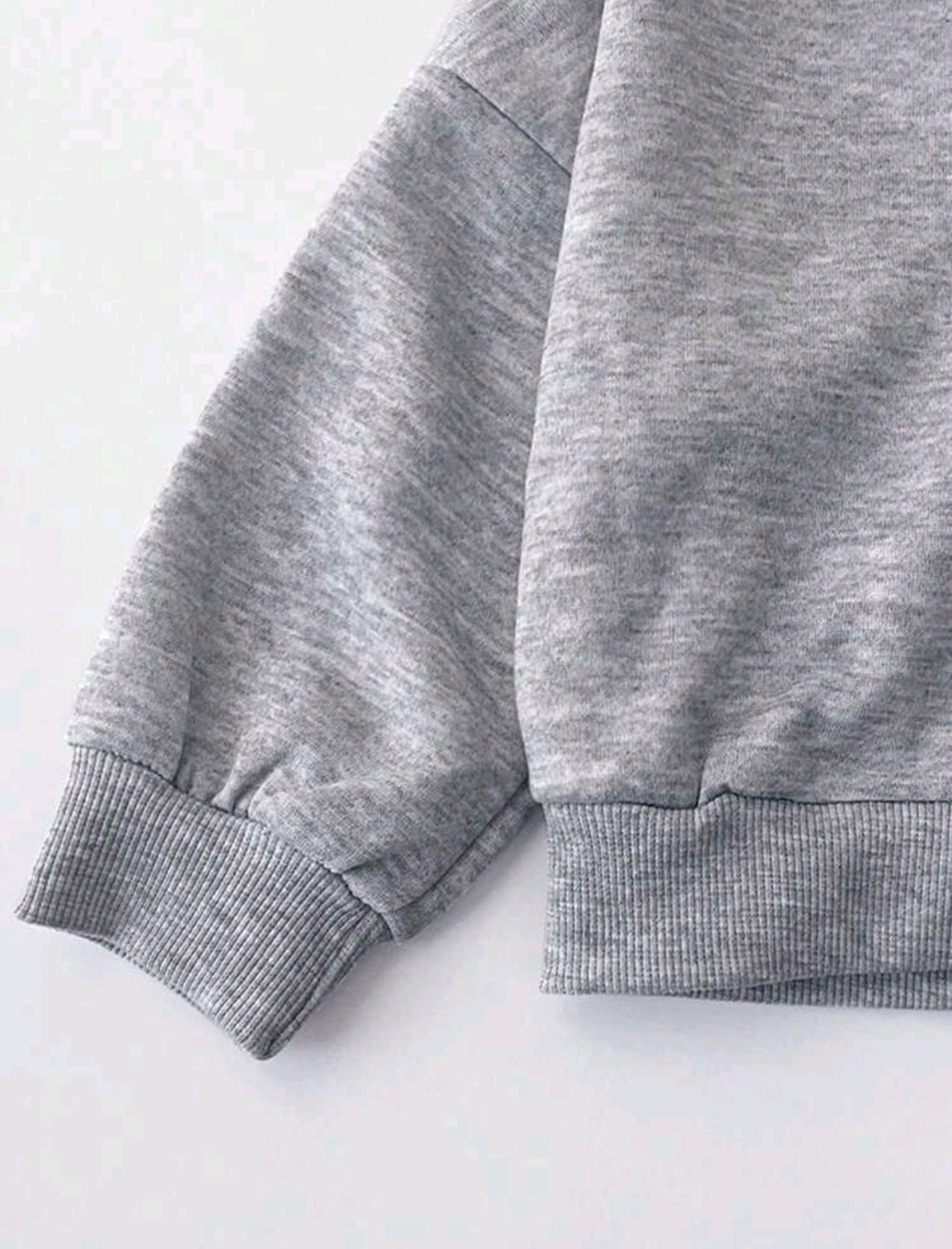 Mangas largas abotonadas + pantalón ancho