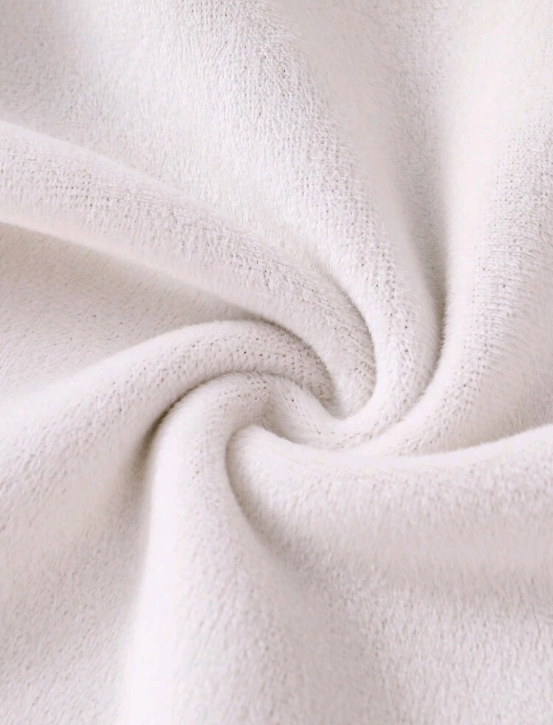 Mangas largas con cuello frizado por dentro