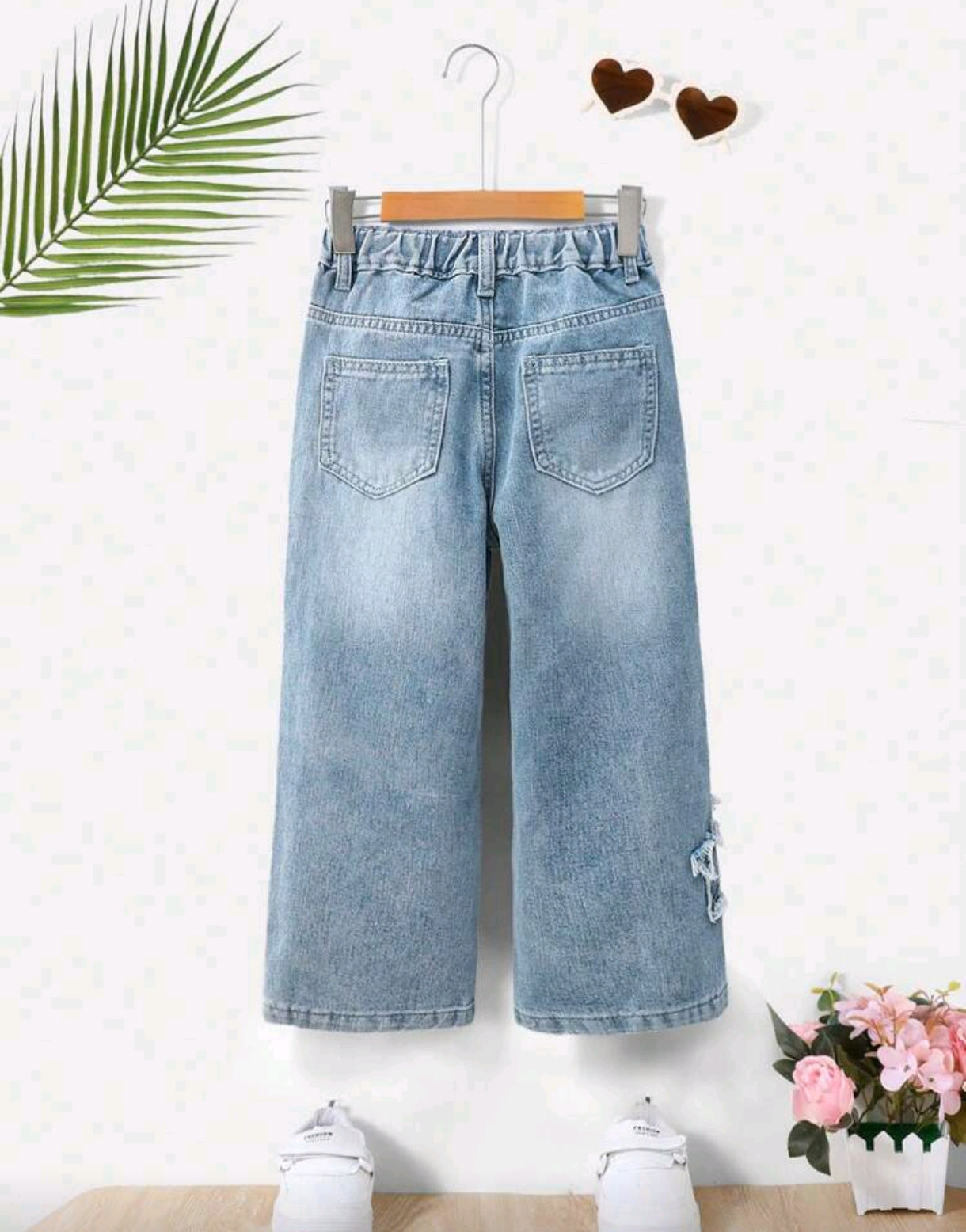 Pantalón de jeans recto con bordados