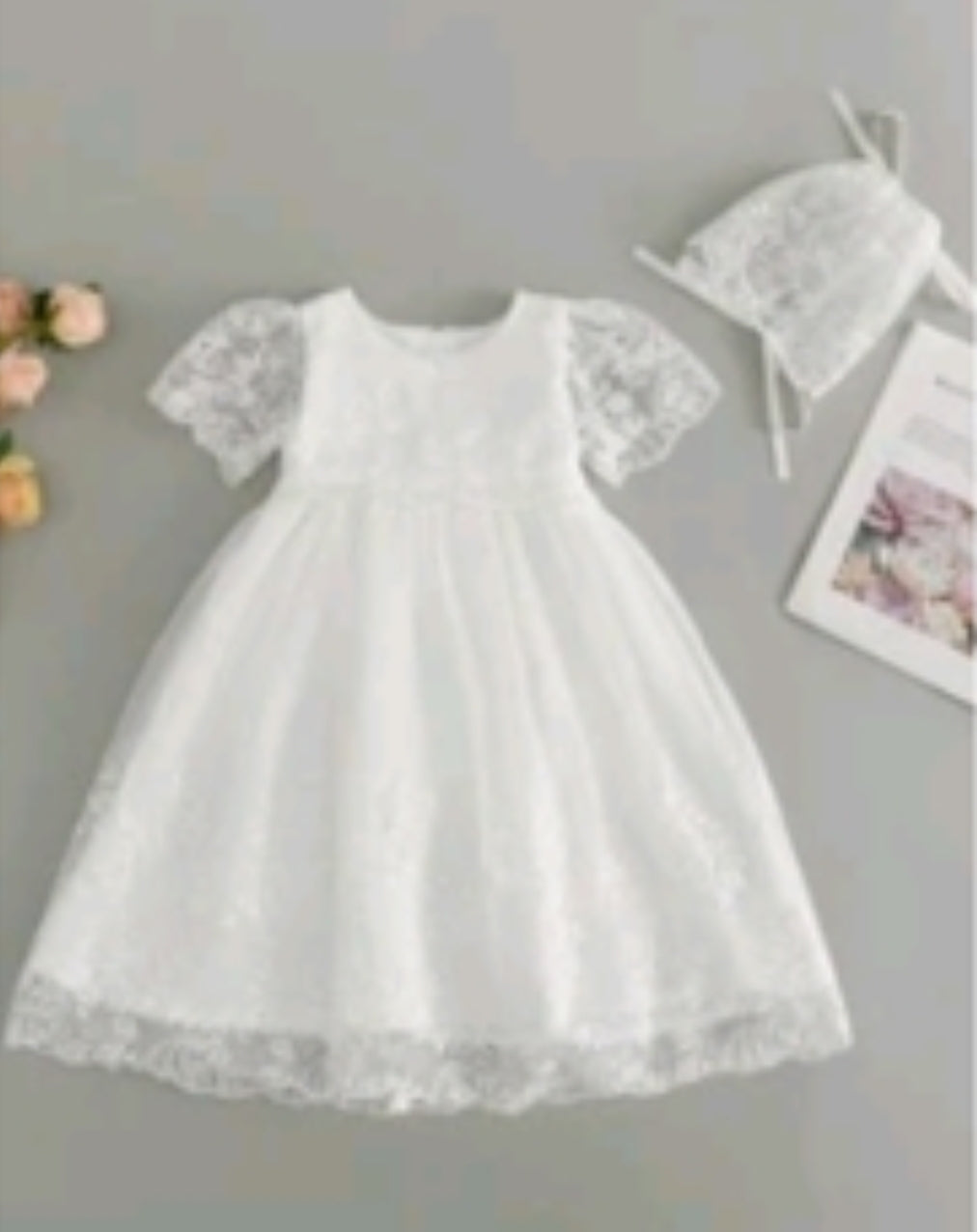 Vestido blanco largo de renda + gorrito