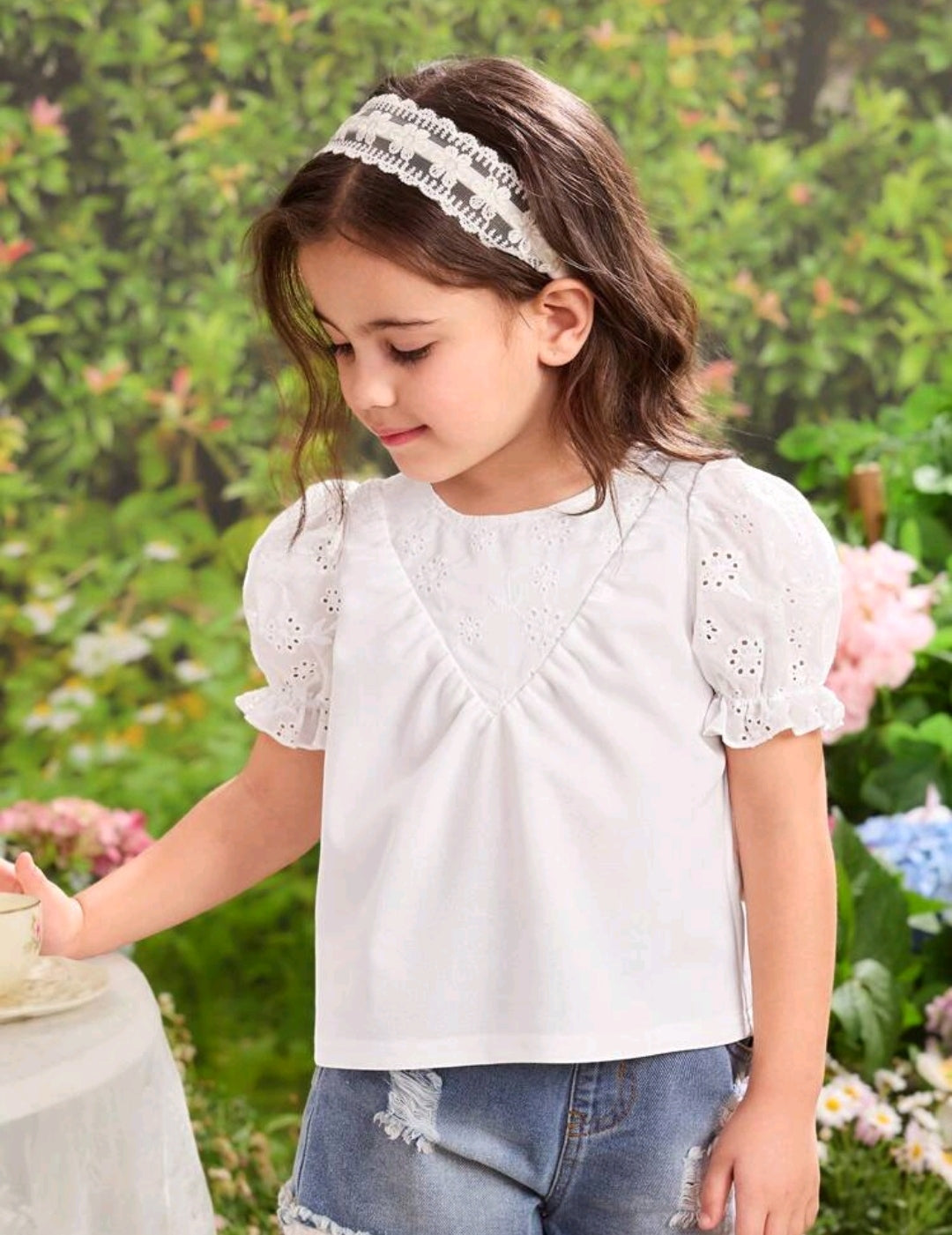 Camisa sin detalles en broderie