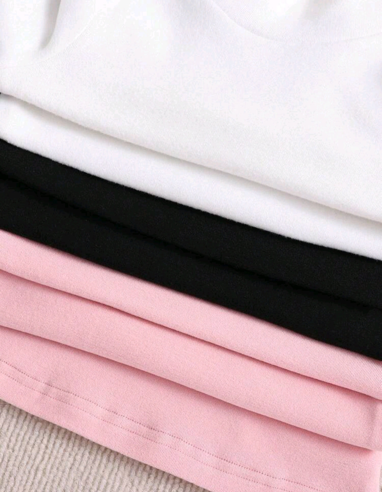 Mangas largas cuello alto suave frizado
