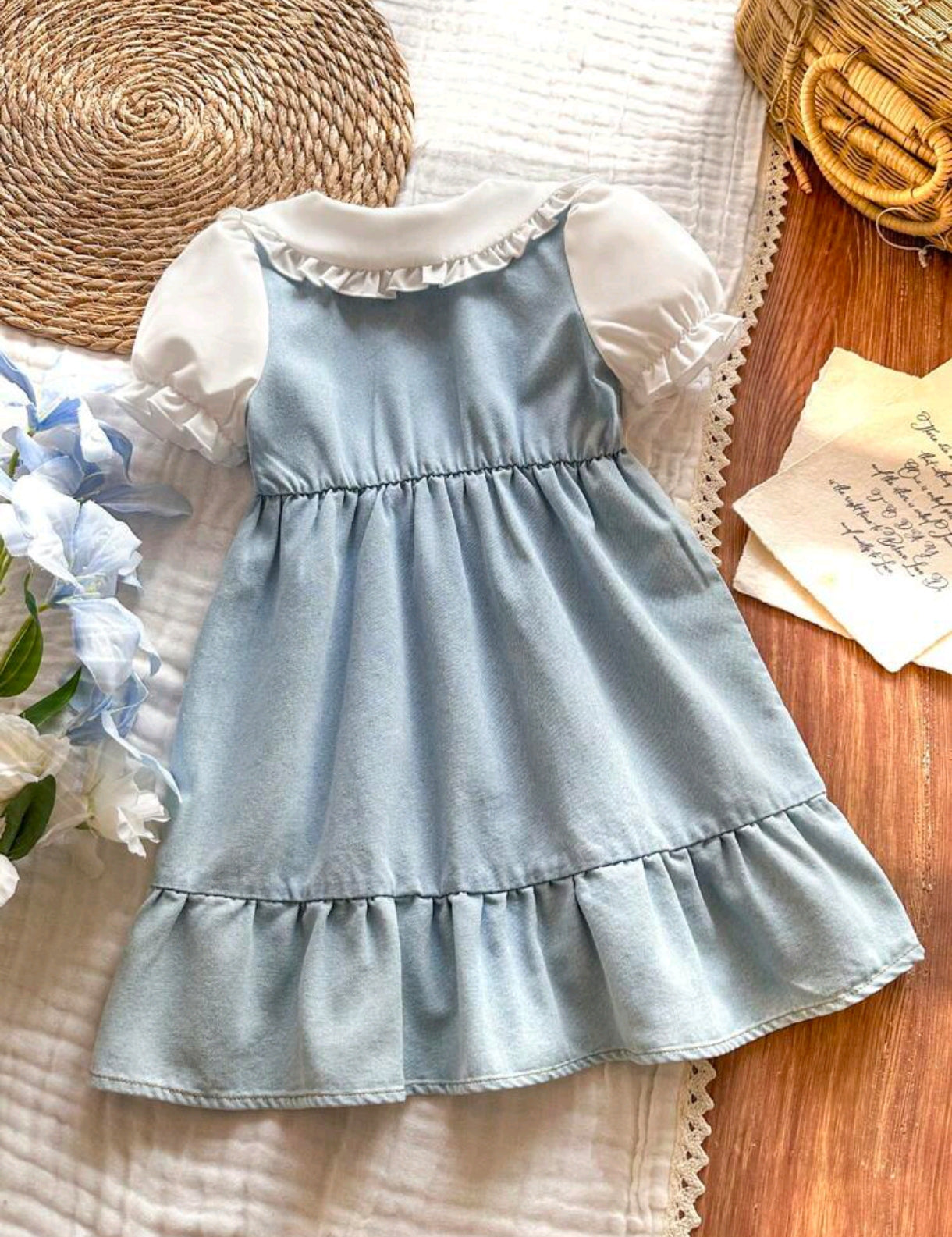 Vestido De jeans azul claro con cuello