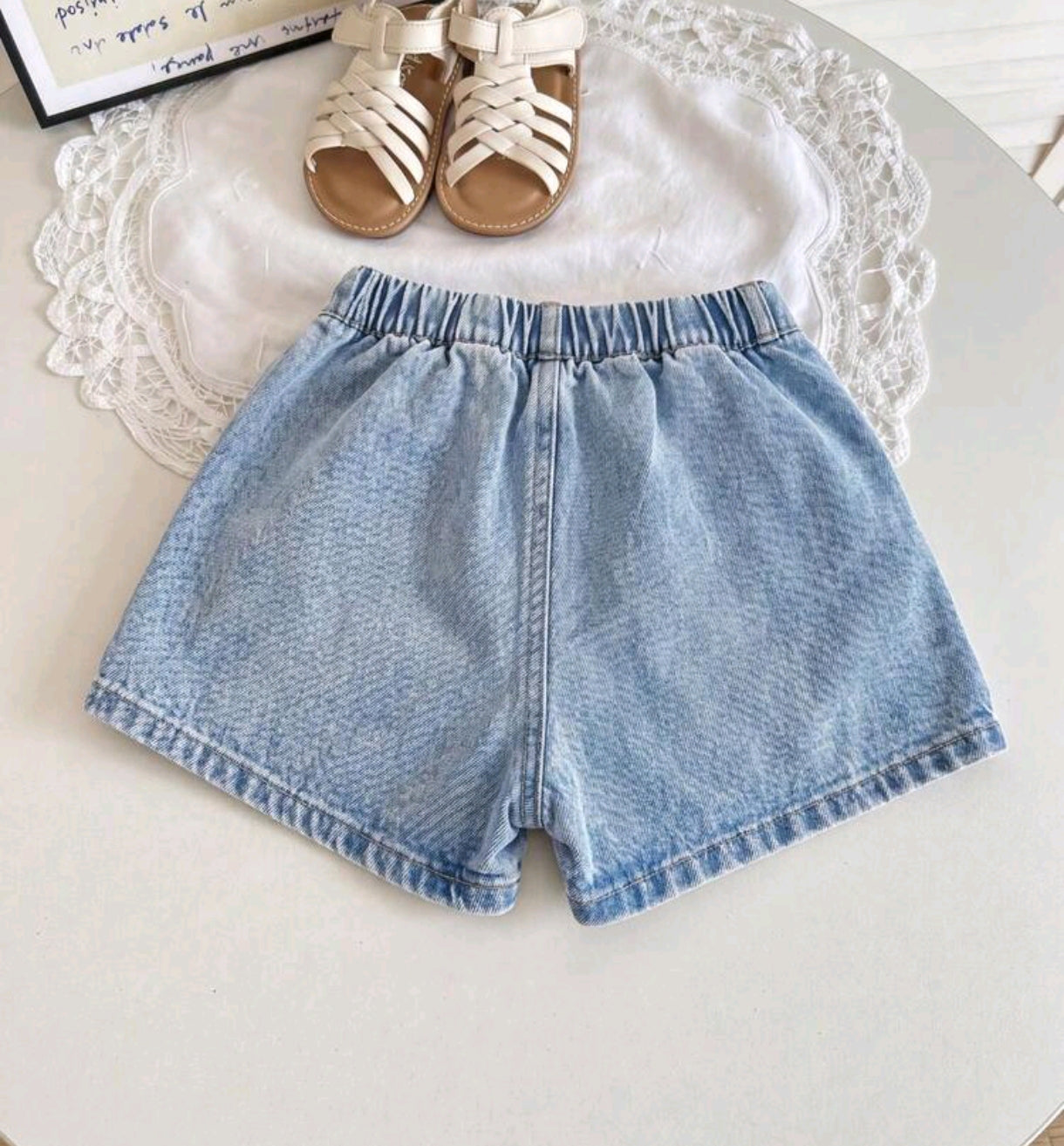 Short pollera con moños