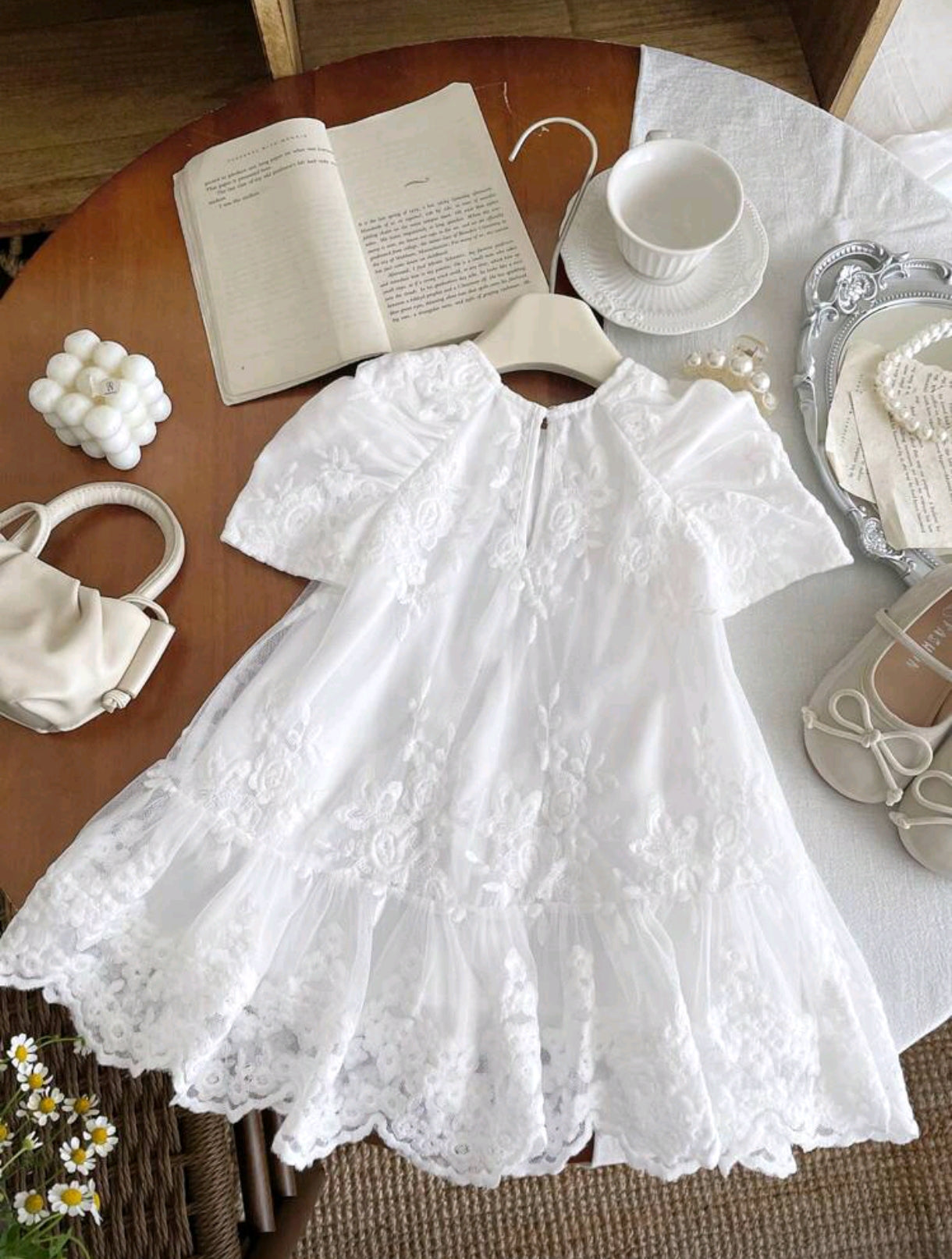 Vestido blanco de renda