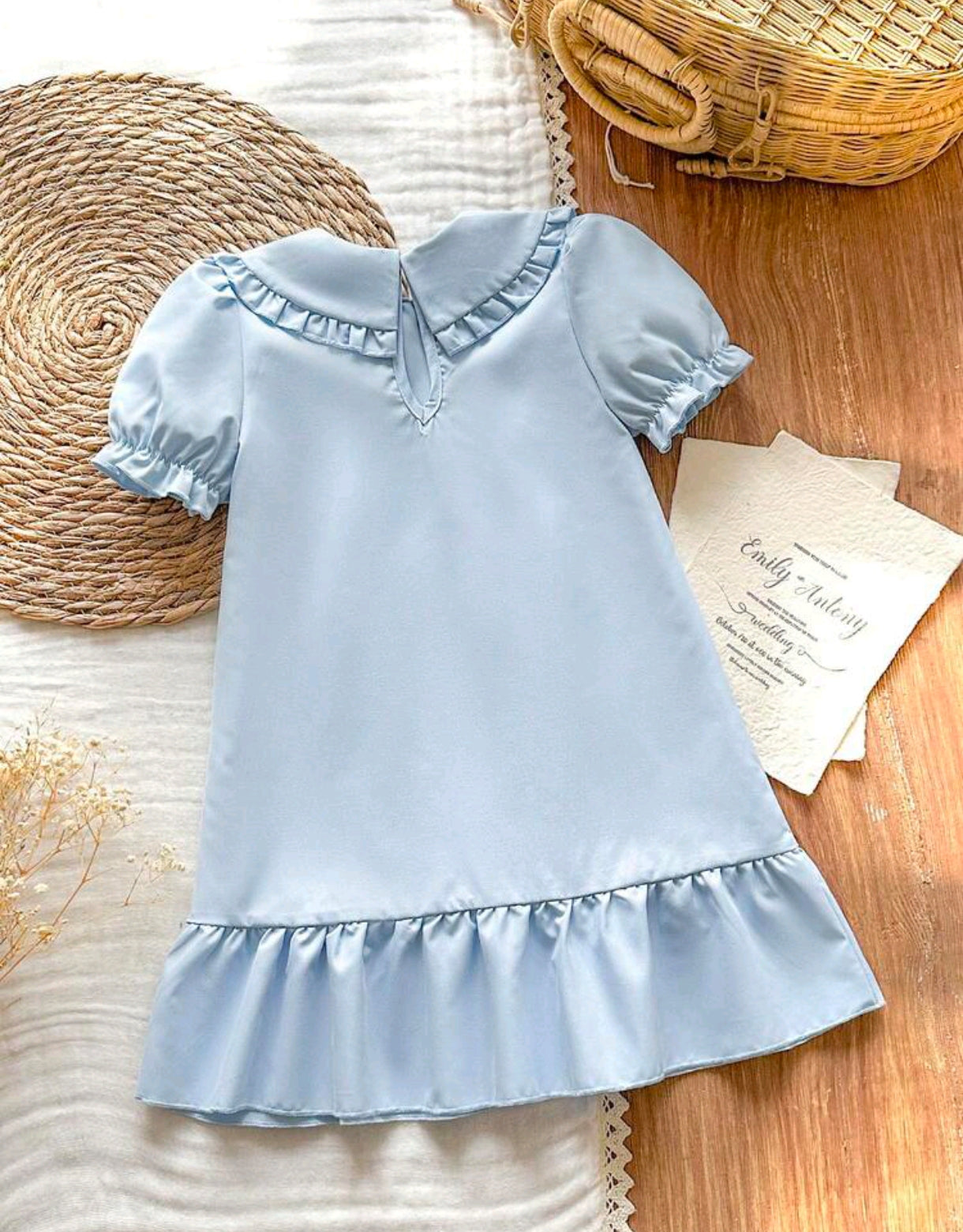 Vestido Casual minimalista con cuello