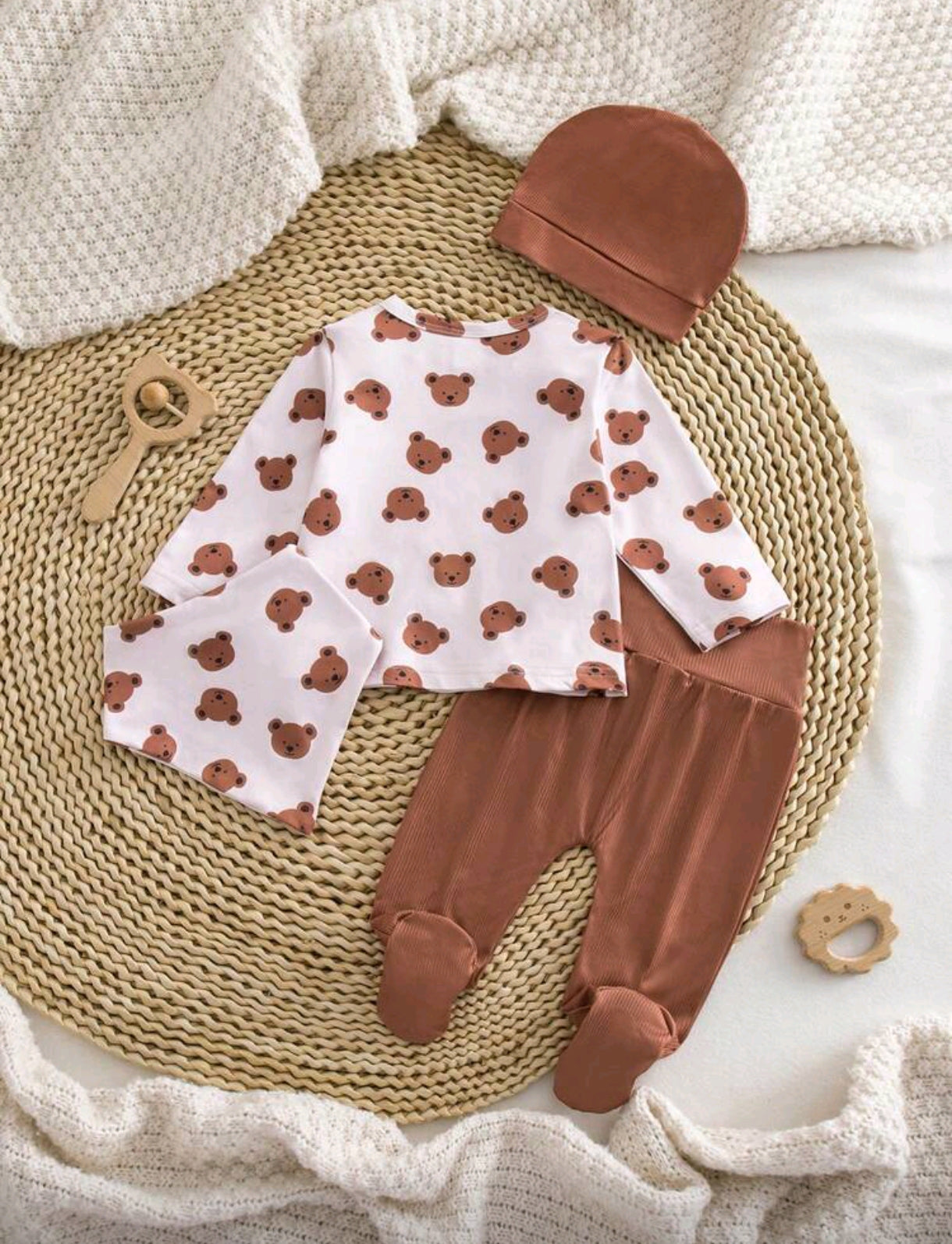 Set bebé de 4 piezas, mangas largas+ pantalón+ gorrito+ batita