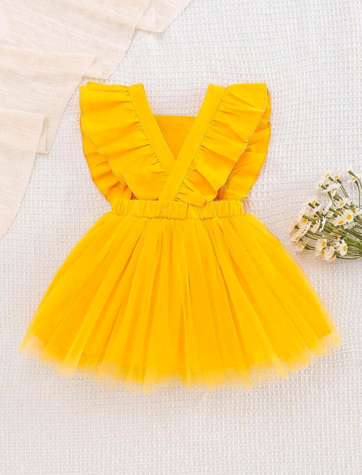 Vestido de Abejita con tul