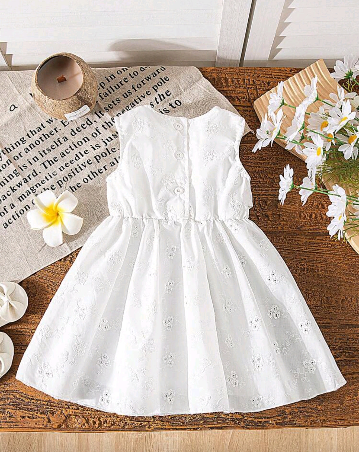 Vestido blanco bebé de broderie