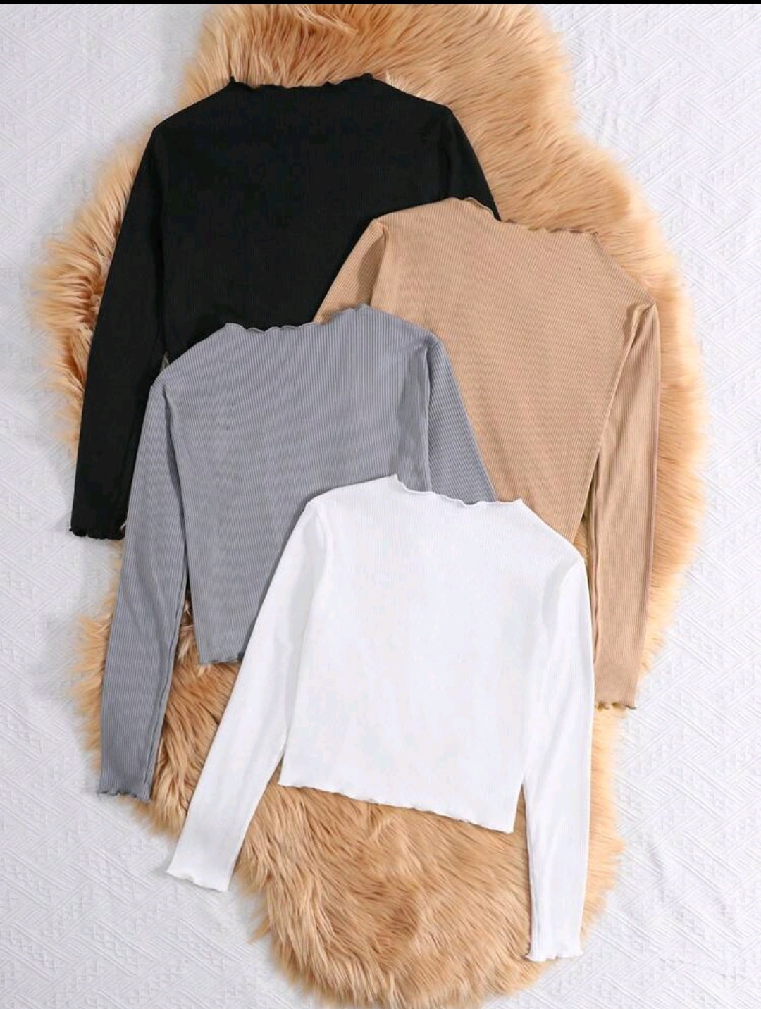 Mangas largas con cuello redondo