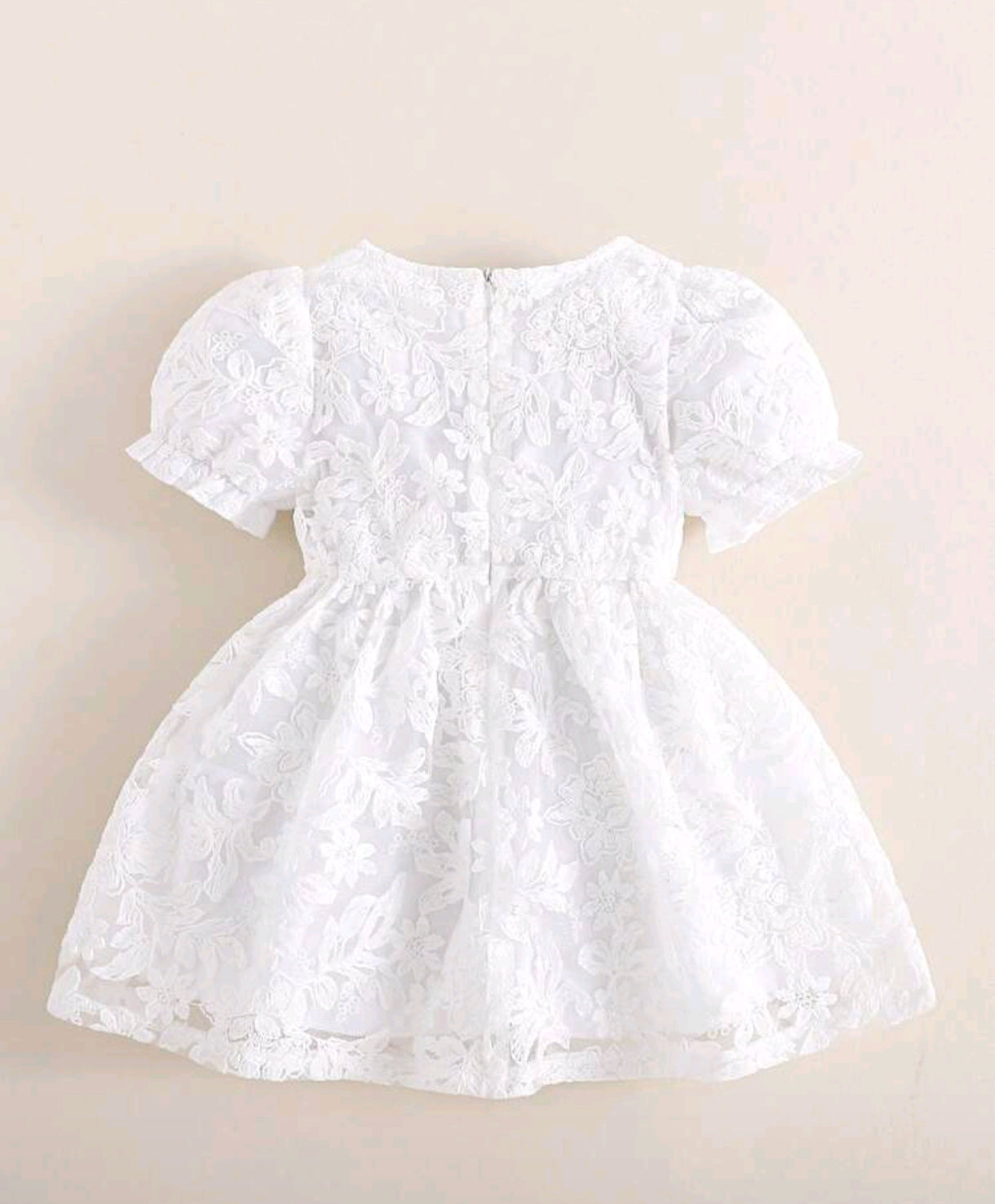 Vestido blando de renda