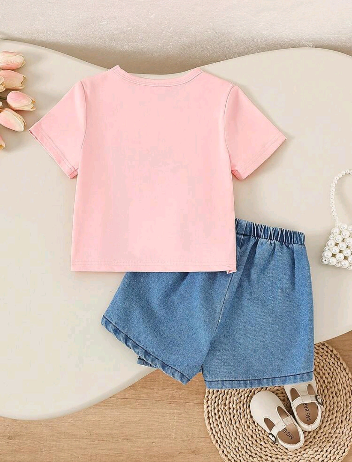 Blusa con bordado de moño+ short pollera con detalles en moños