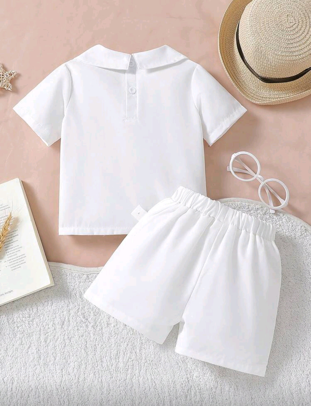 Camisa con cuello + short