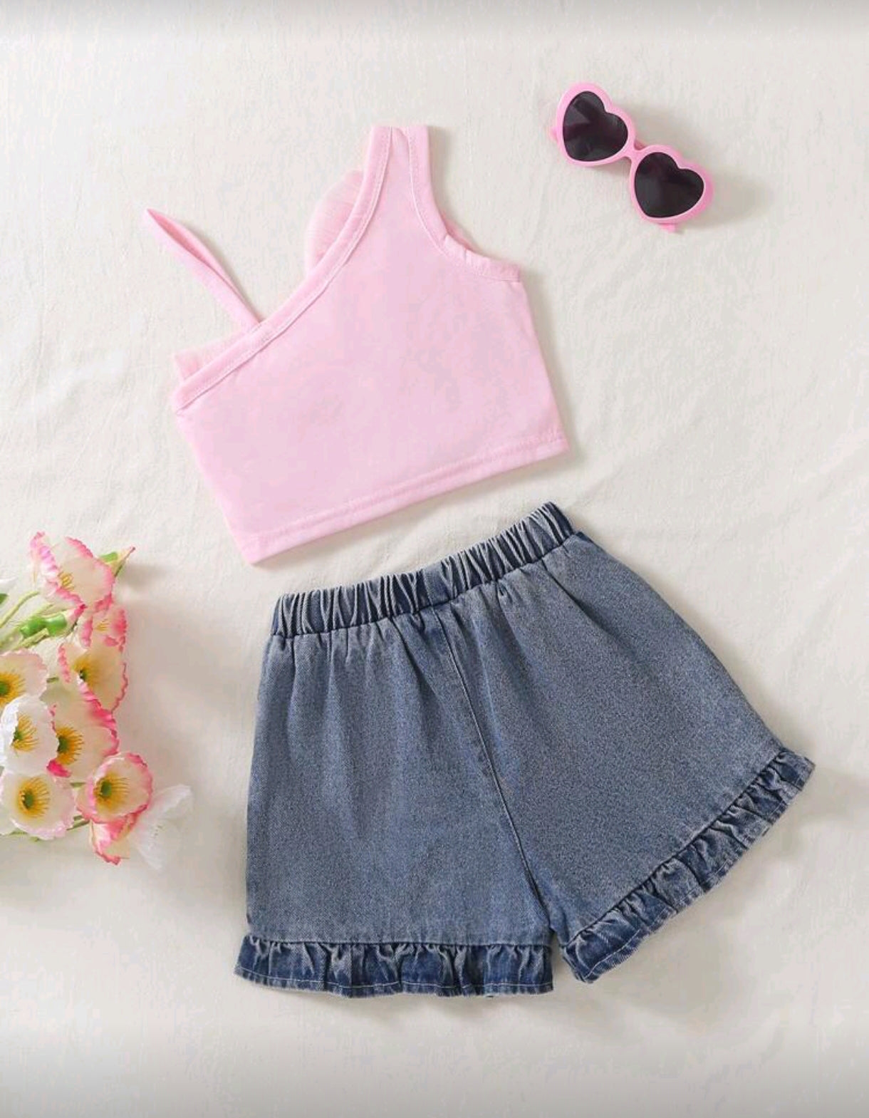 Blusa top con diseño de moño + short de jeans