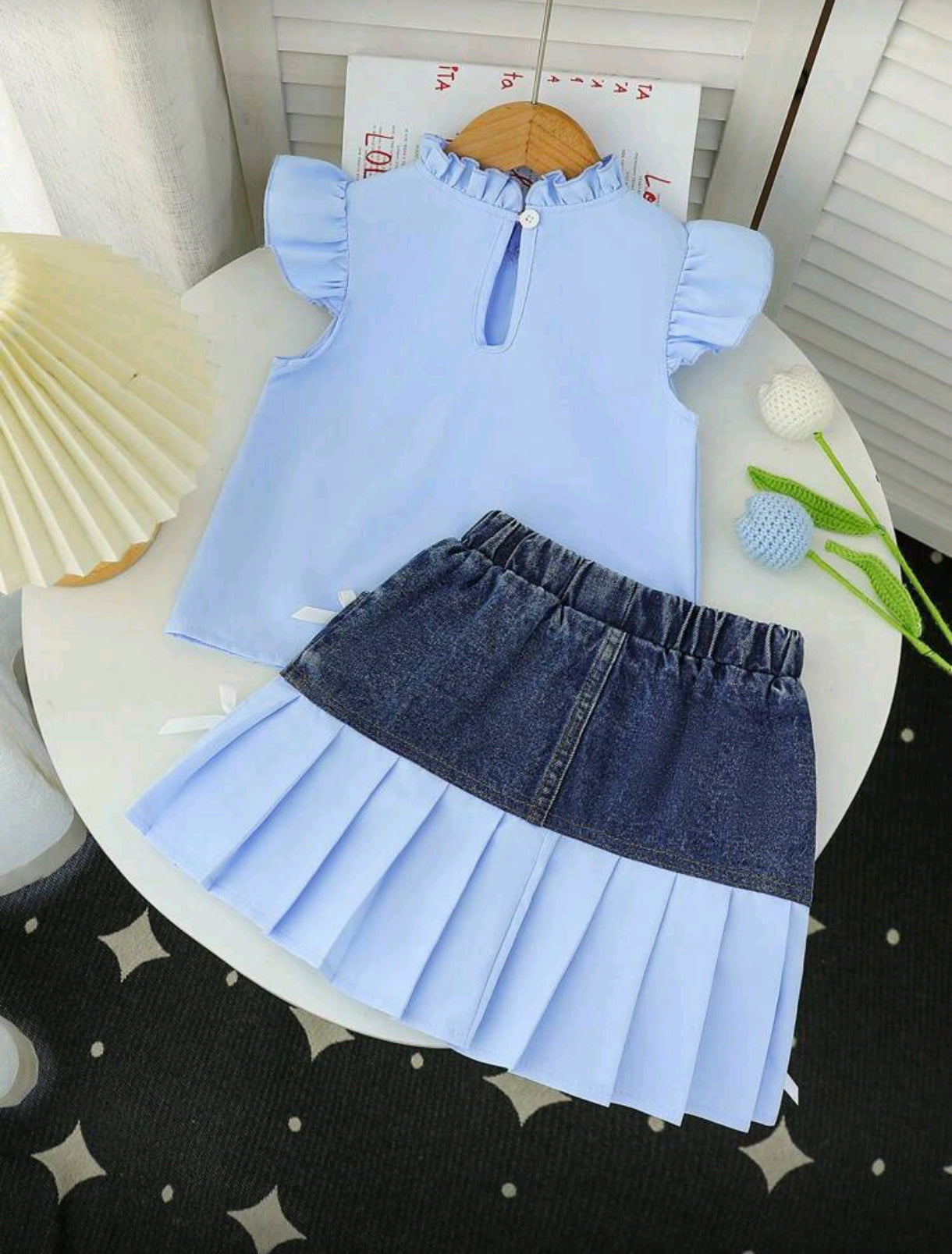 Blusa + falda de jeans con detalles en moños