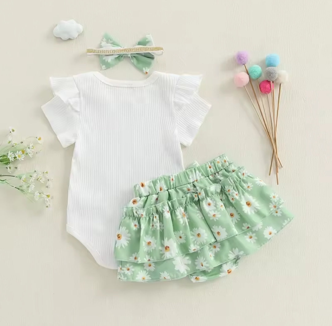 Body acanalado + short pollera + diadema