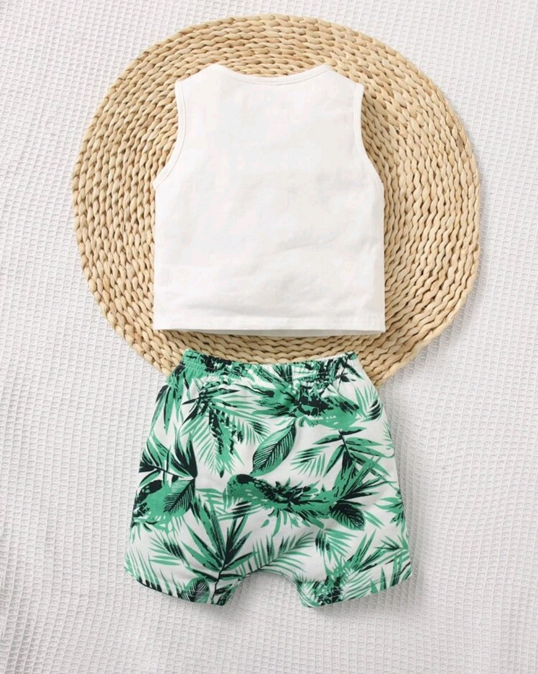 Conjunto para bebé estampado tropical