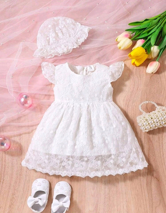 Vestido bebé blanco de renda + sombrerito