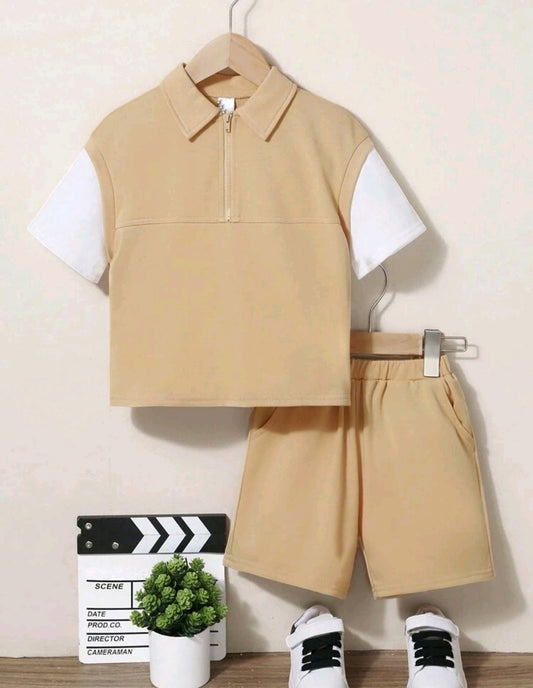 Remera con cuello + short