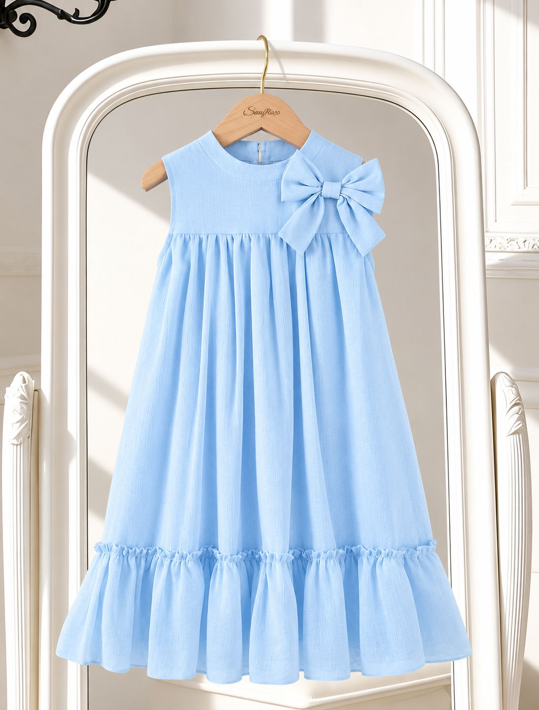 Vestido Sin mangas con detalle en moño y tul