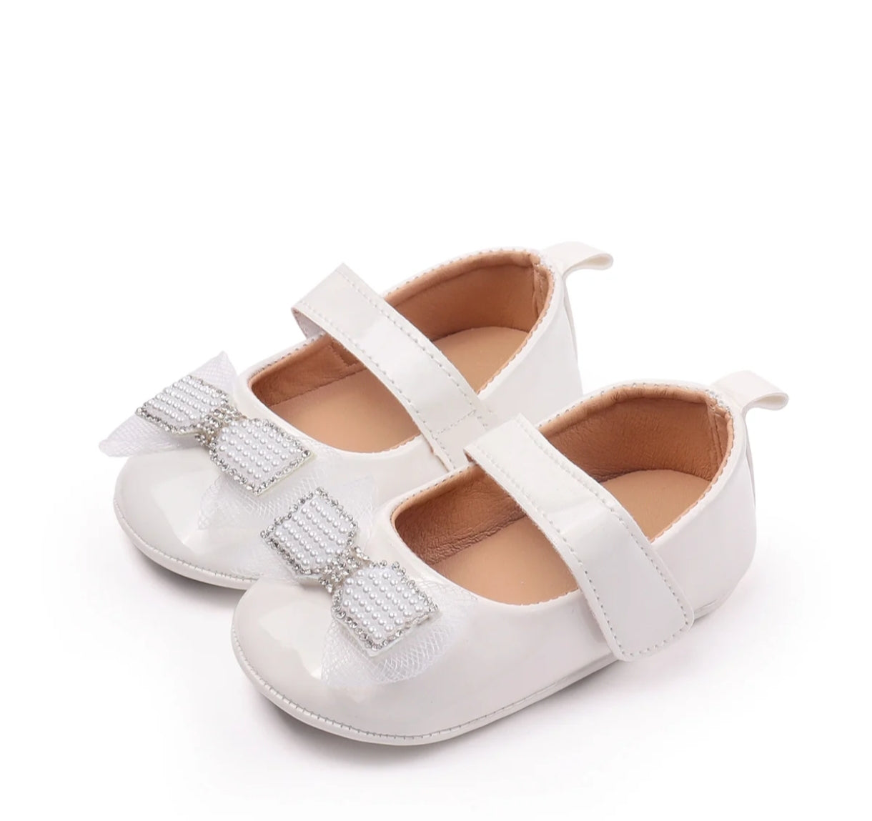 Acc. Zapatito para bebe con moño de perlitas