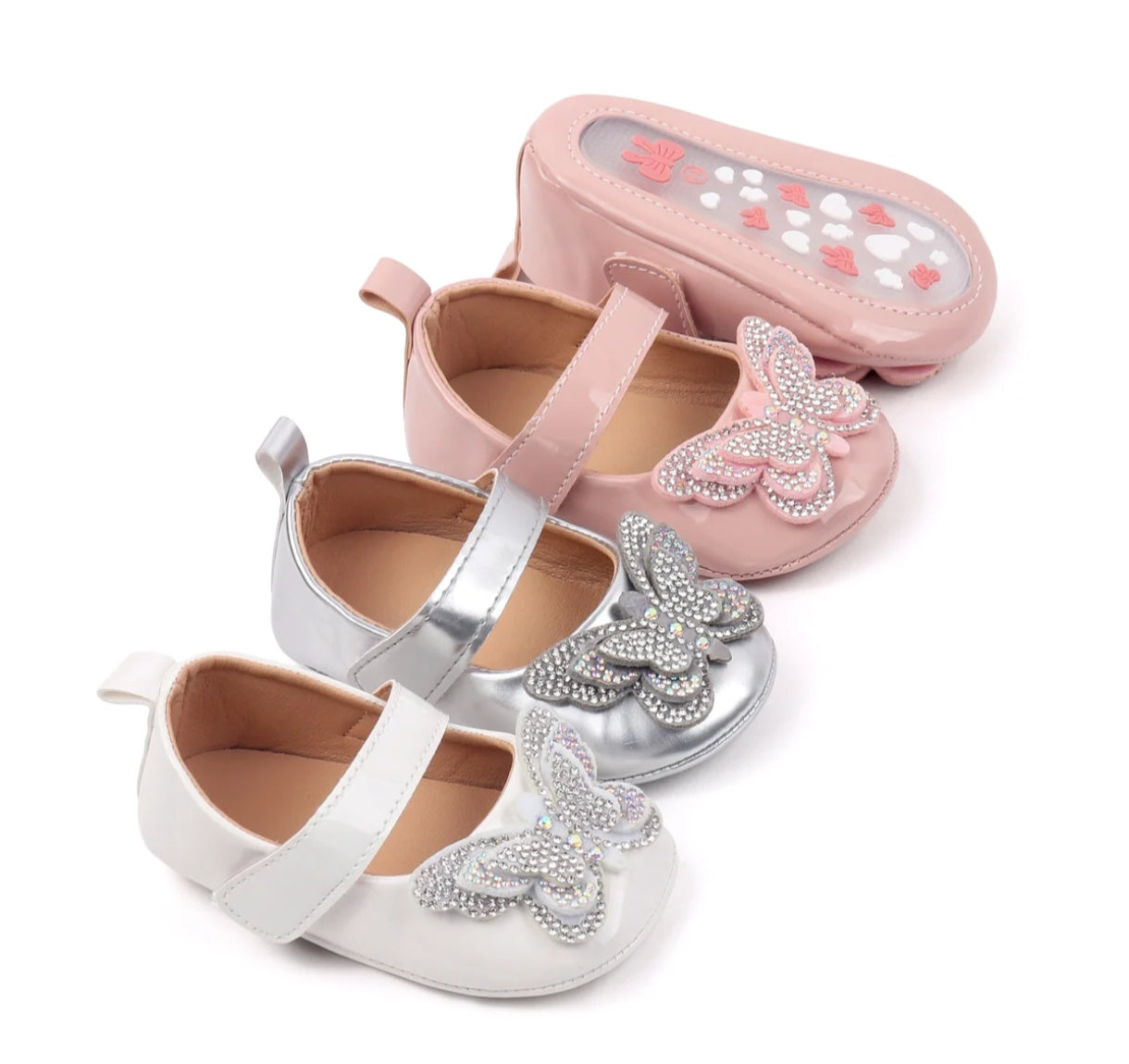 Acc. Zapatito bebé con diseño de mariposa brillante
