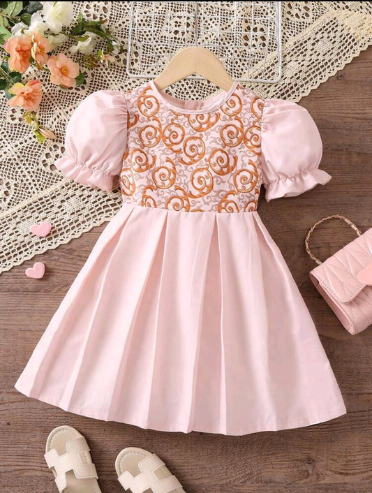 Vestido con estampa y mangas farol