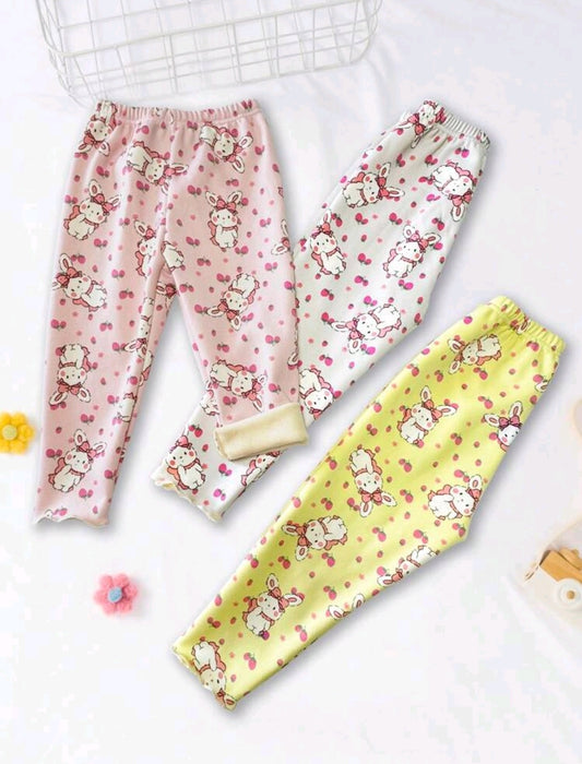 Pantalón frizado por dentro con diseño