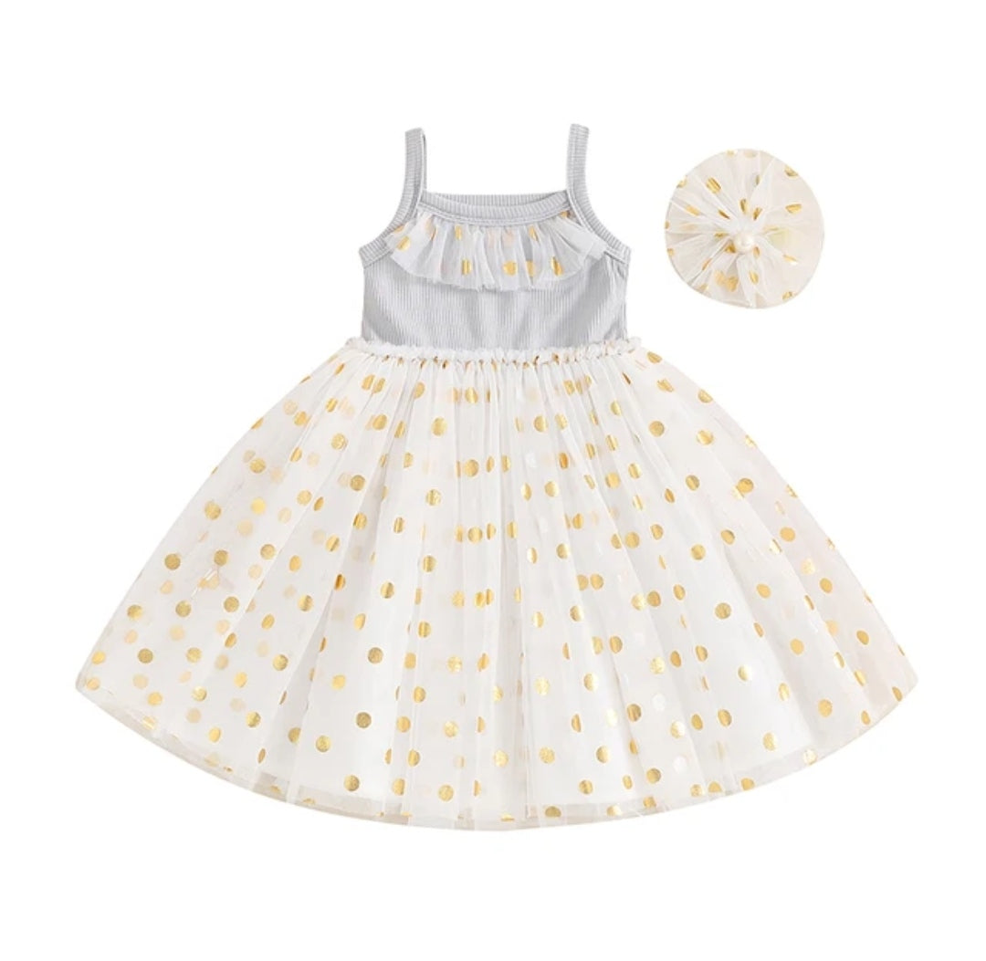 Vestido de tul con puntos + hebilla