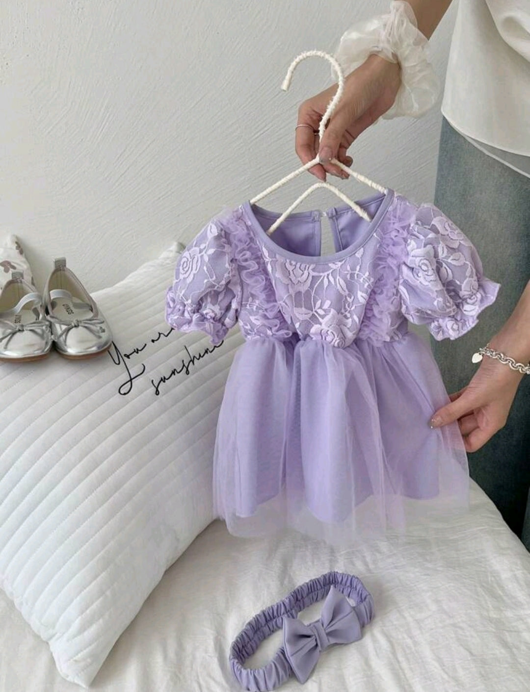 Vestido bebé con mangas abullonadas