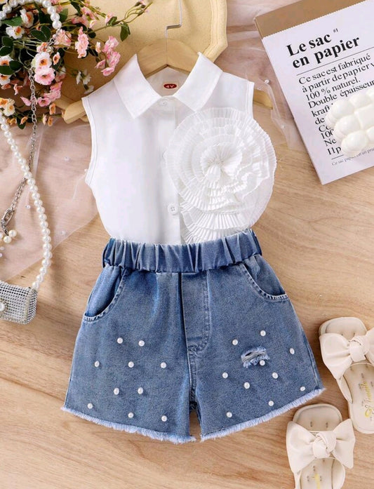 Camisa sin manga con detalles en flores 3D + short de jeans con perlitas