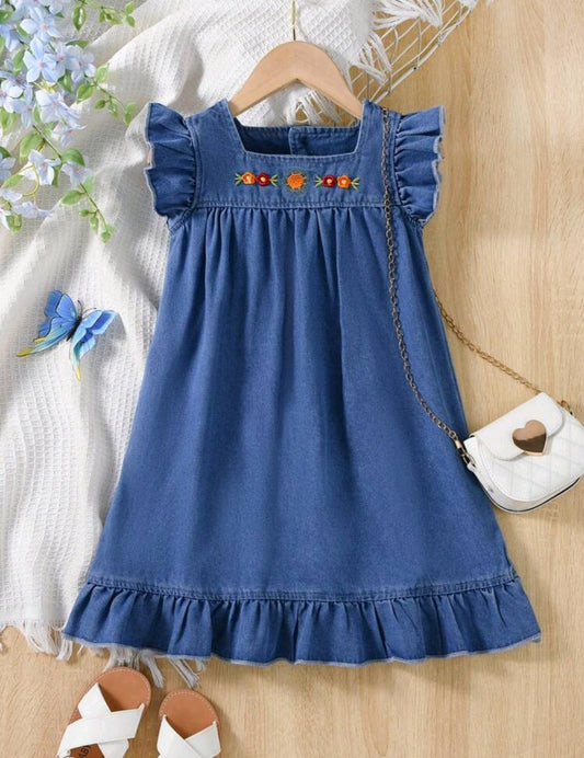 Vestido de jeans con bordados floral