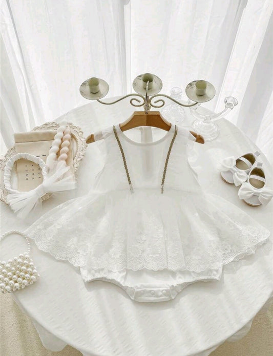 Body vestido con renda
