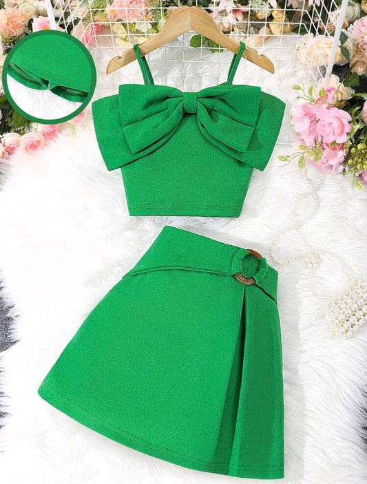 Blusa con tiritas + short pollera