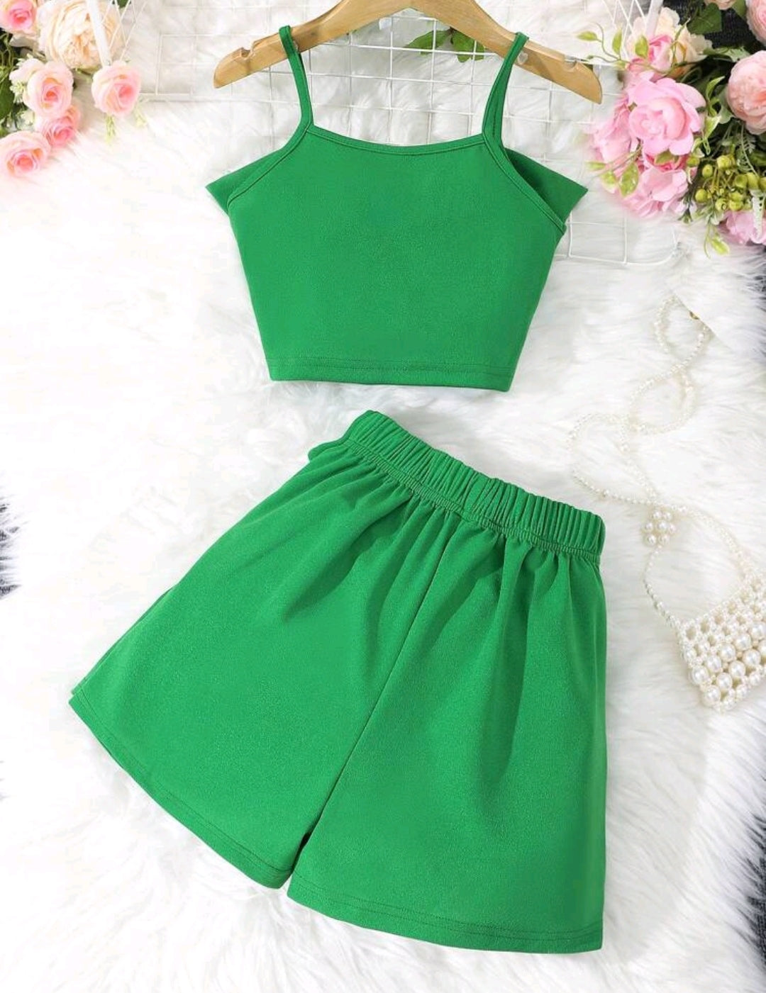 Blusa con tiritas + short pollera