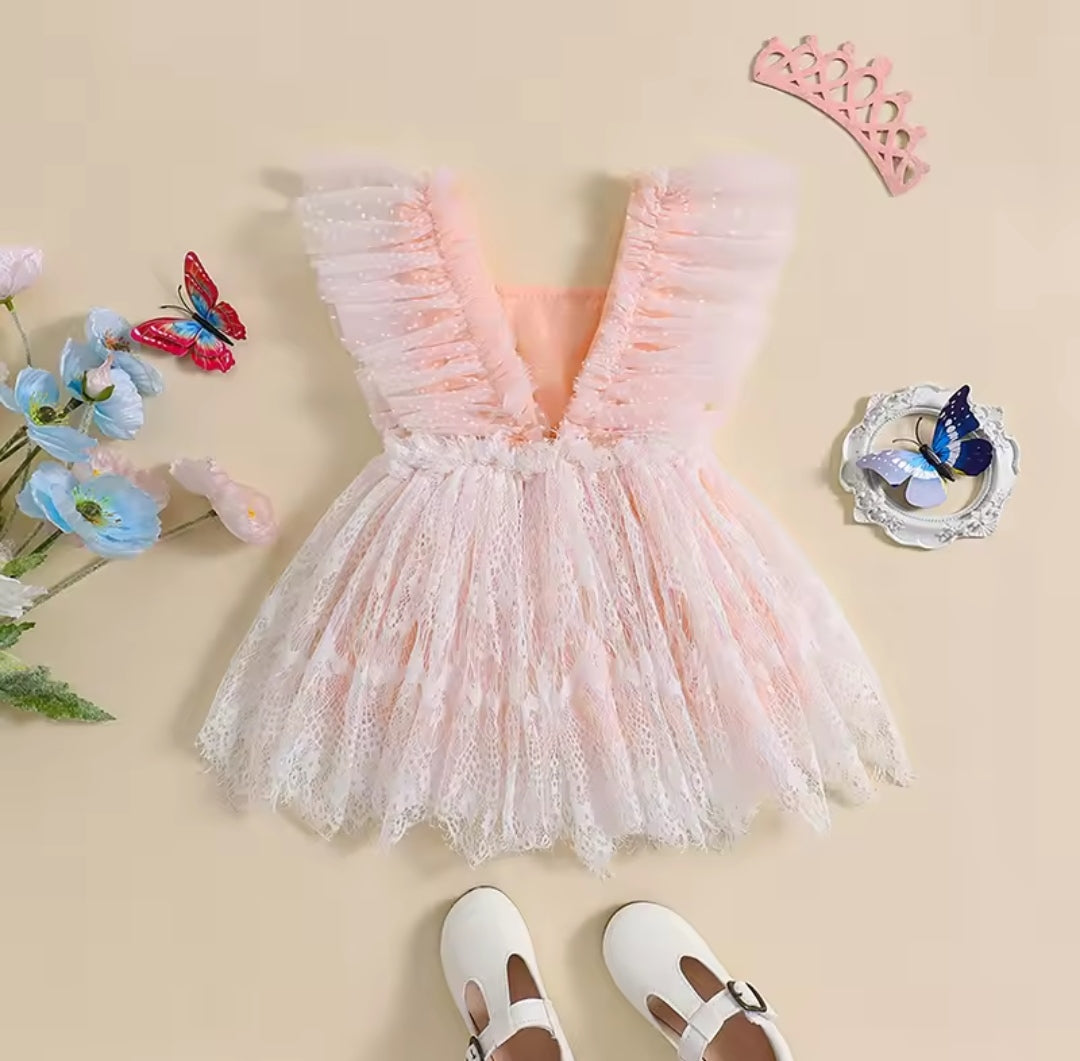 Vestido con diseño de mariposas 3D