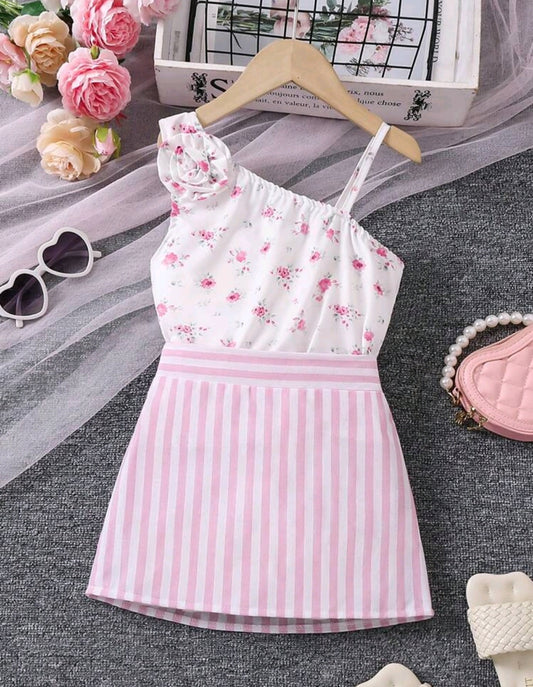 Blusa asimetrica+ falda a rayas