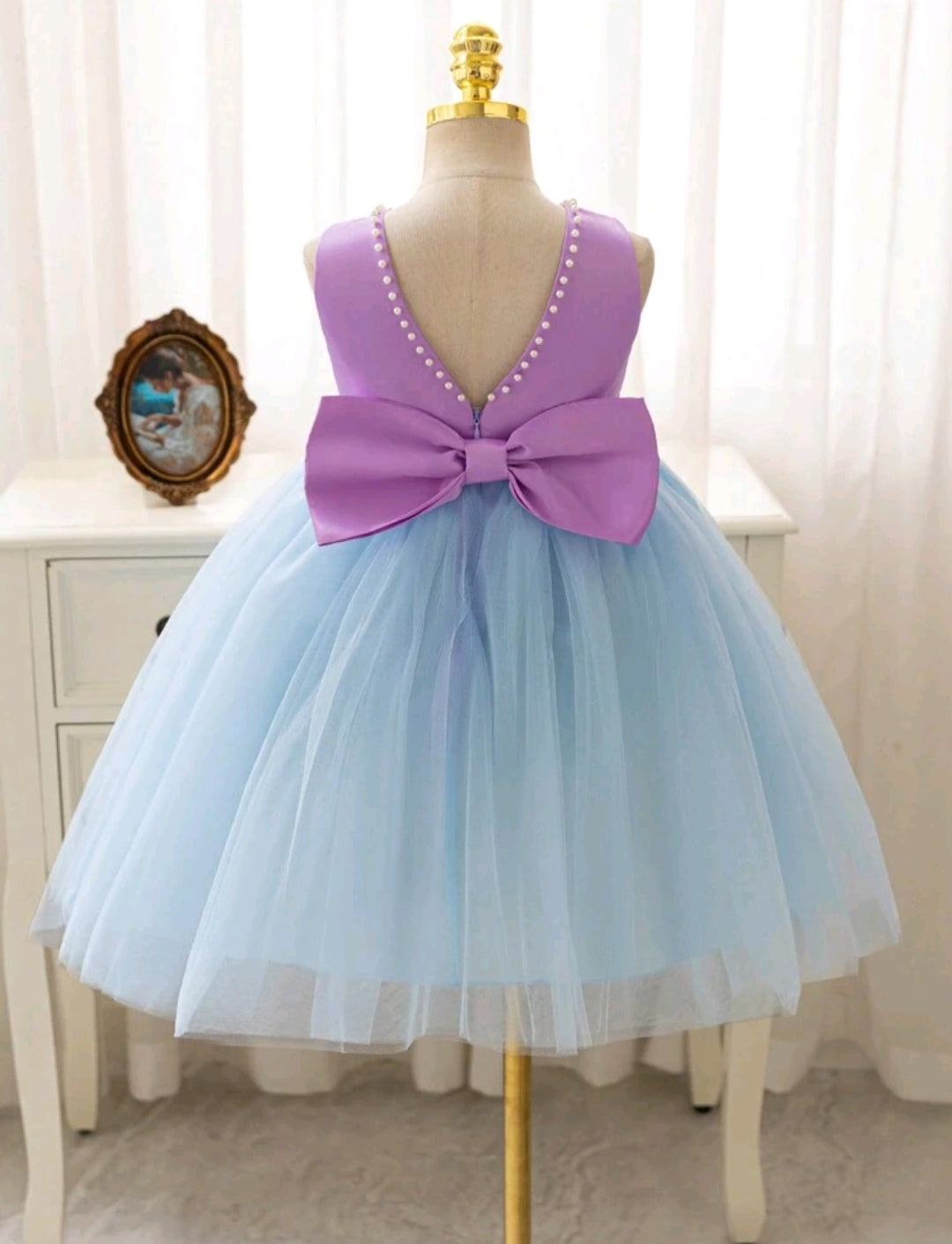 Vestido elegante de tul y perlitas