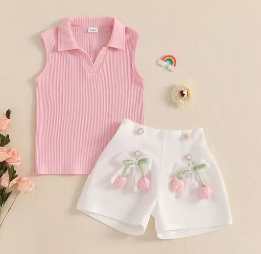 Blusa sin mangas con cuello + short con detalles de flores