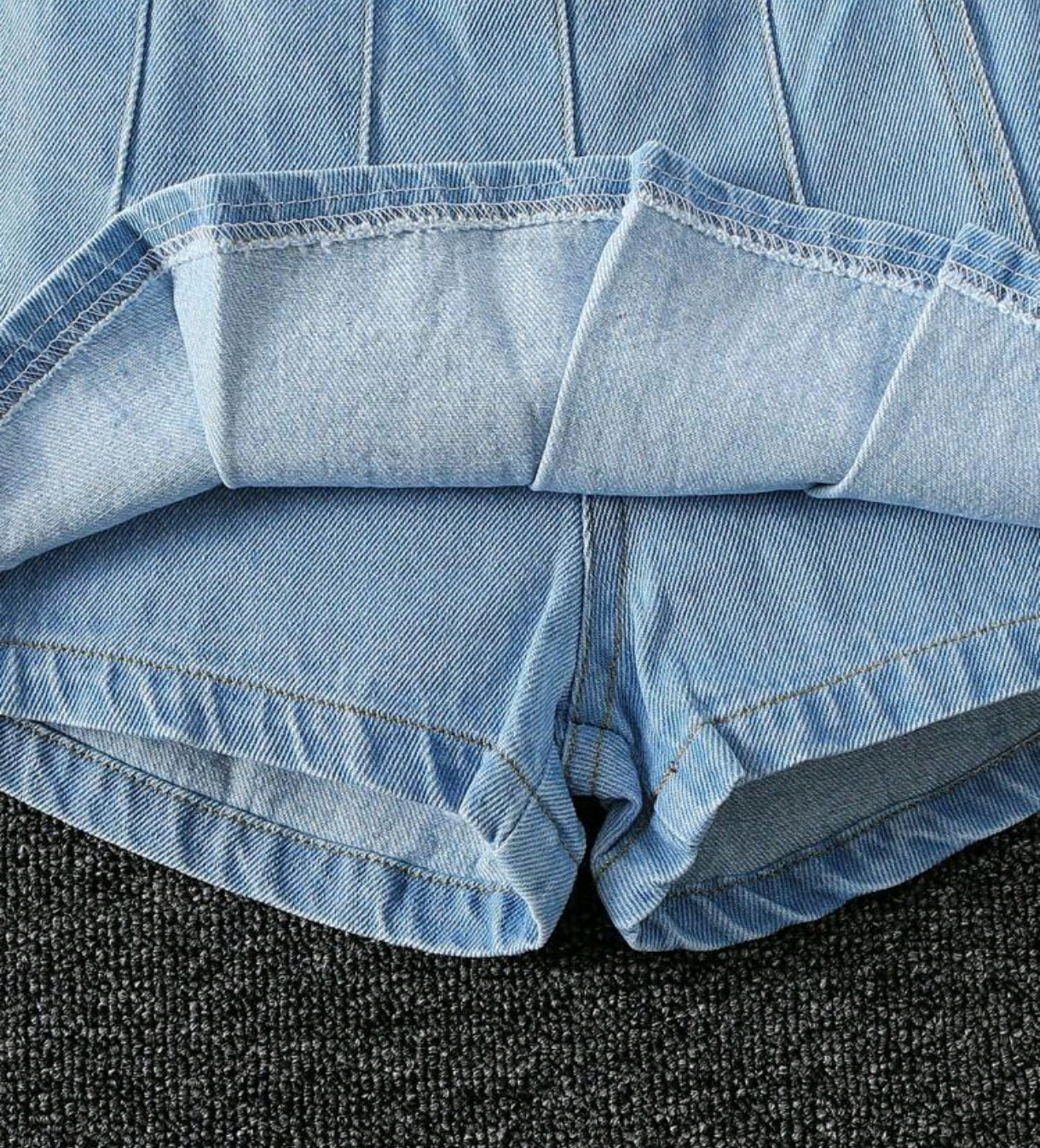 Short pollera de Jeans plisado